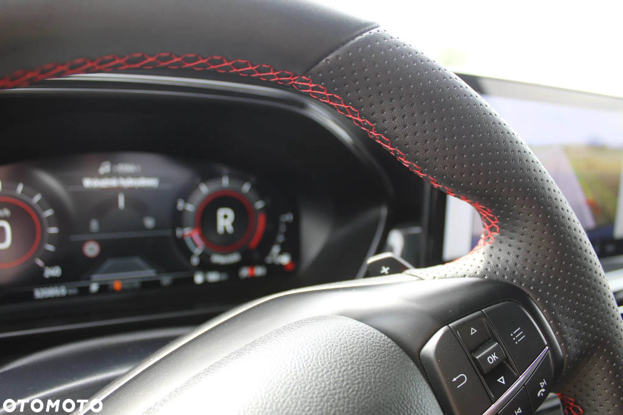 Ford Focus 1.0 EcoBoost Hybrid ST-LINE X - 36