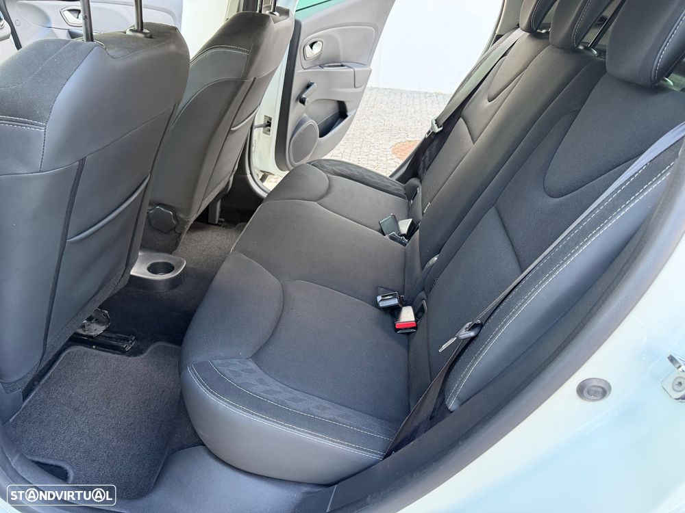 Renault Clio 0.9 TCe Limited - 8