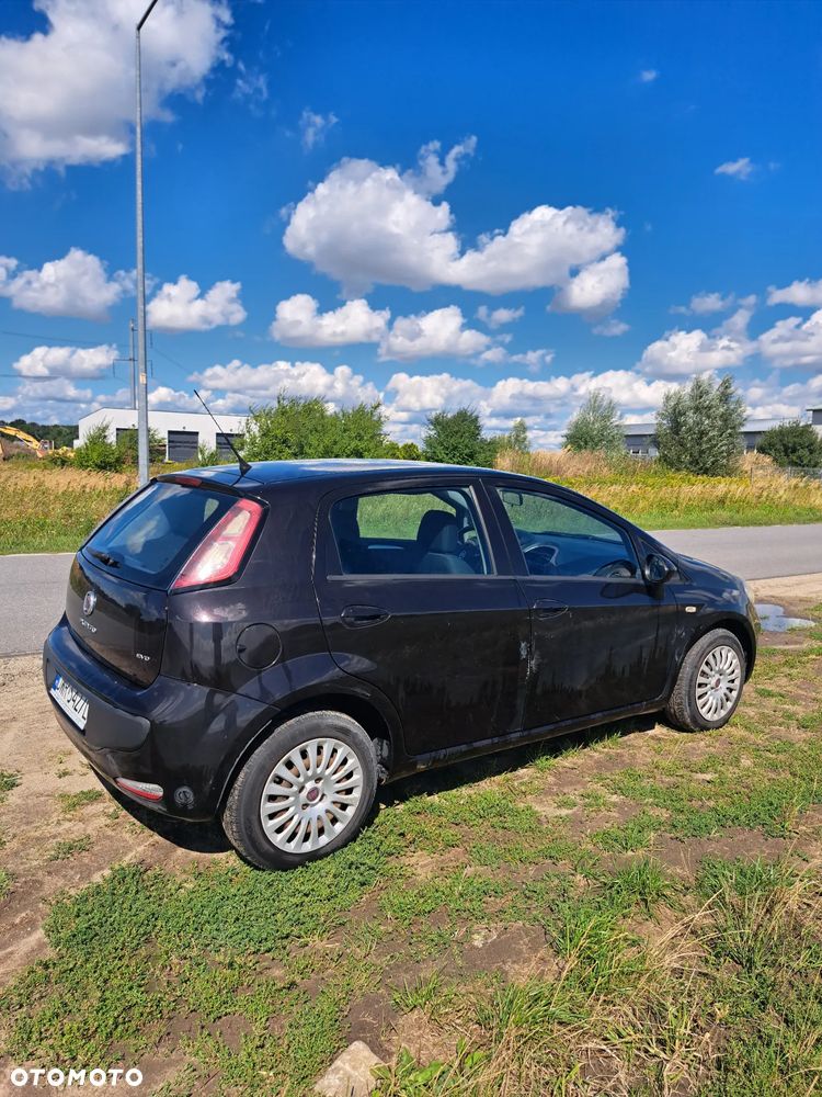 Fiat Grande Punto - 2
