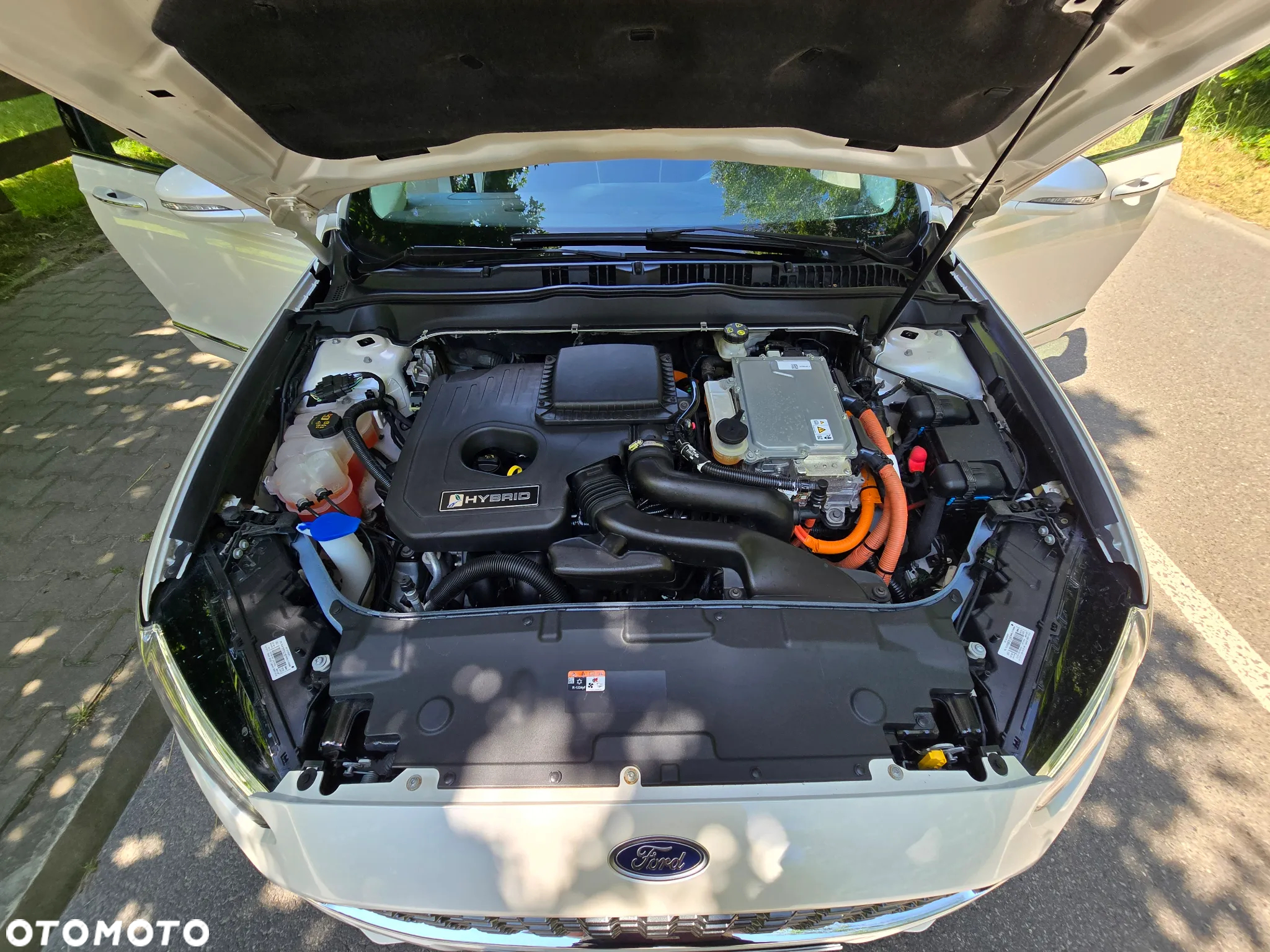 Ford Mondeo Vignale 2.0 Hybrid - 24