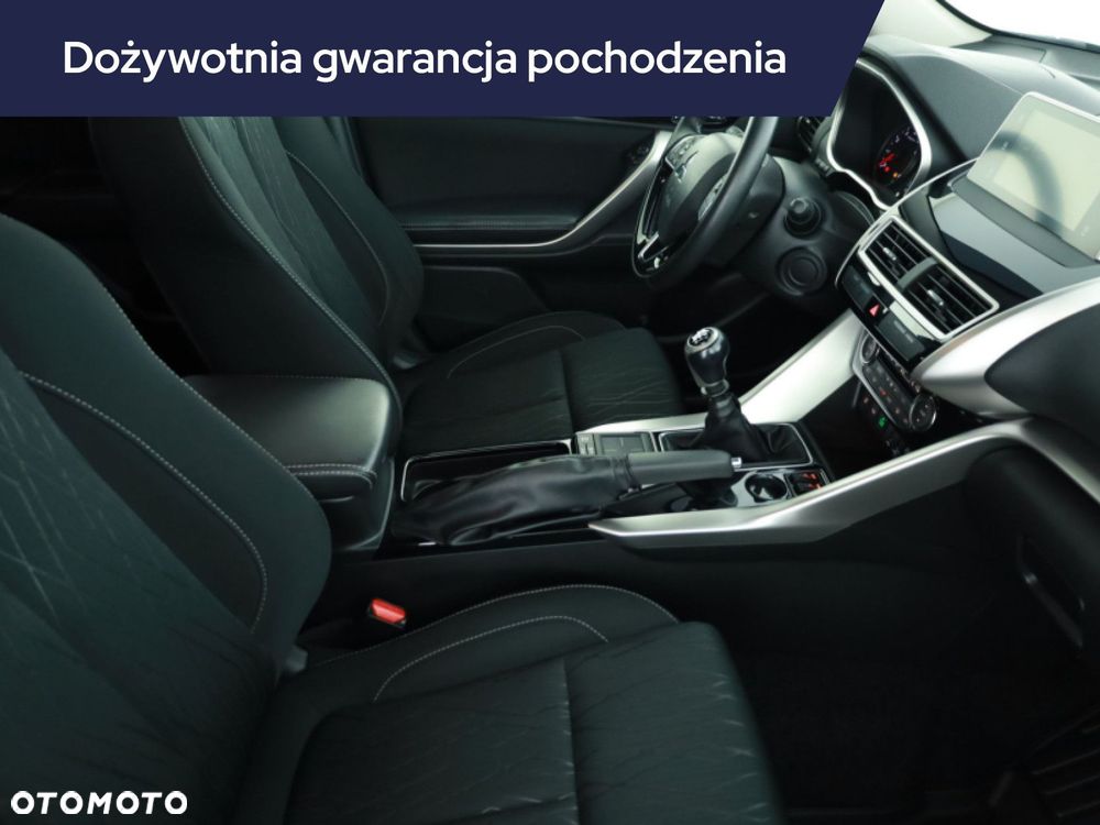 Mitsubishi Eclipse Cross - 9