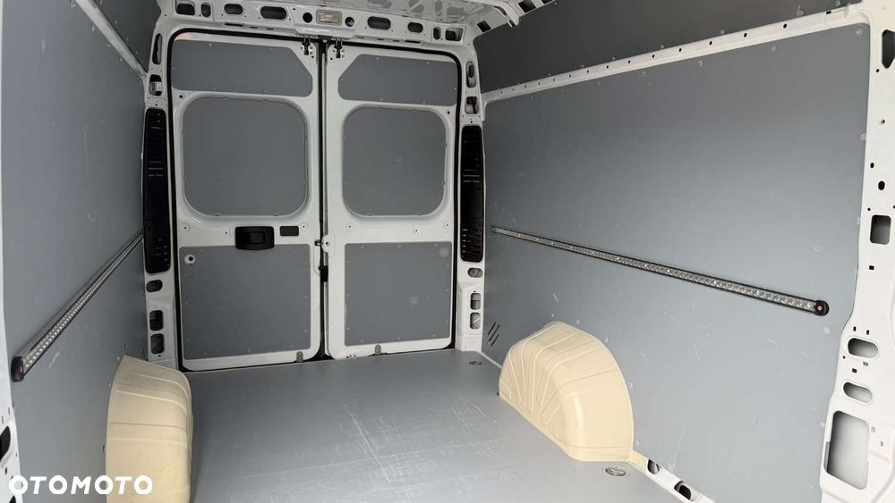 Peugeot Boxer - 35