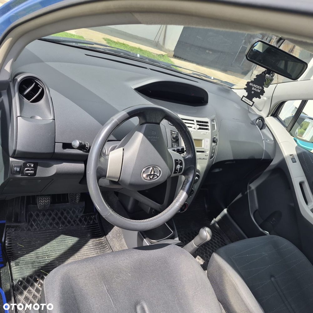 Toyota Yaris 1.4 D-4D Luna - 5