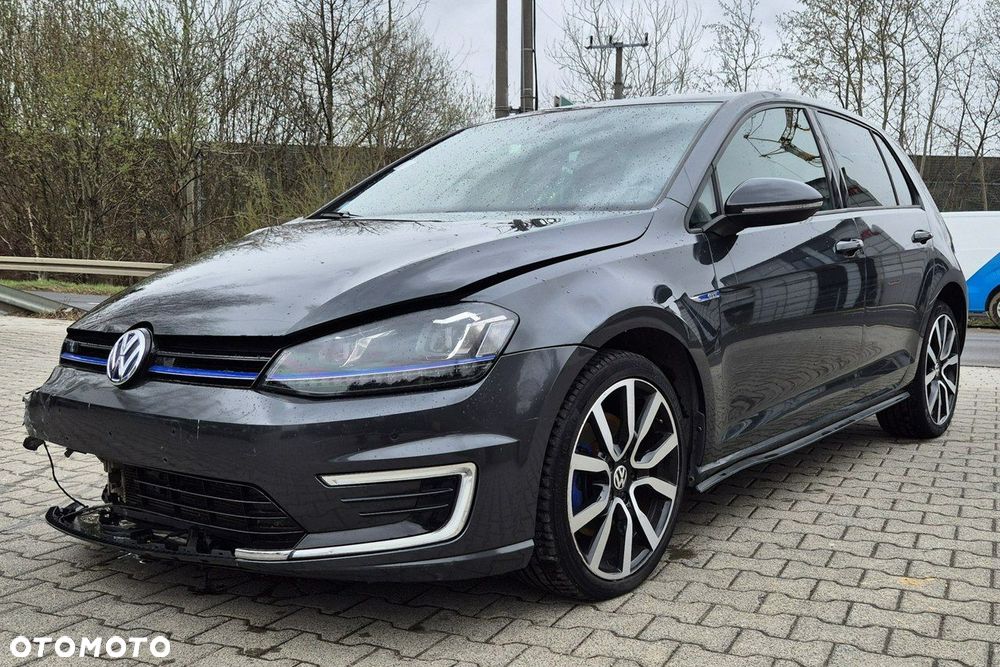 Volkswagen Golf 1.4 TSI Plug-In-Hybrid GTE - 2
