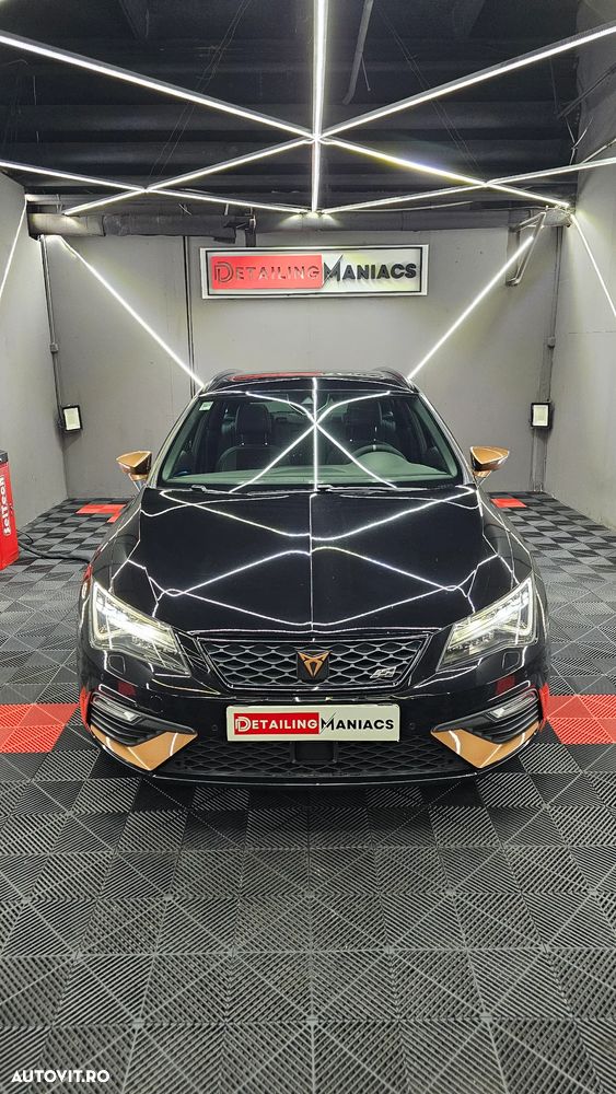 Seat Leon ST 2.0 TSI Start&Stop 4Drive DSG Cupra 300 - 2
