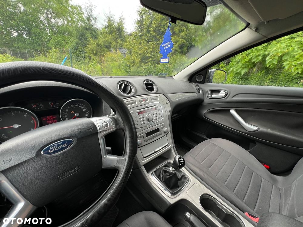 Ford Mondeo 1.8 TDCi Ambiente - 5