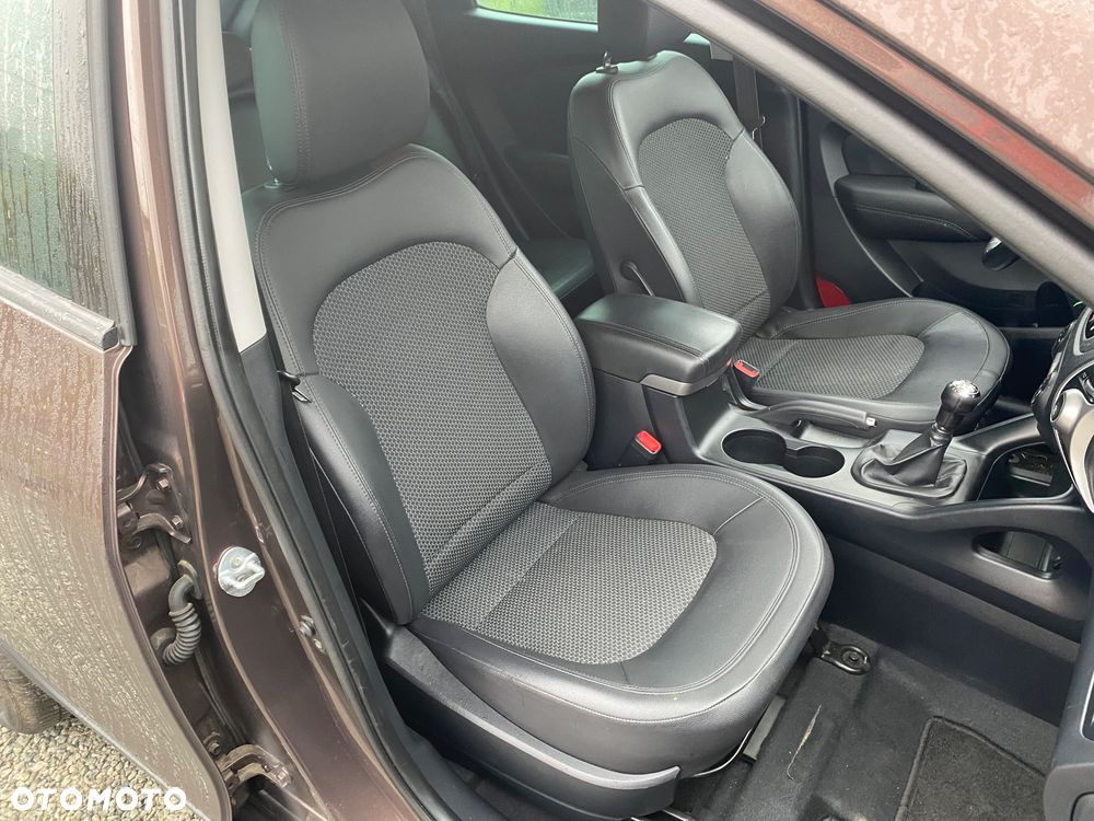 Hyundai ix35 2.0 Premium 2WD - 28