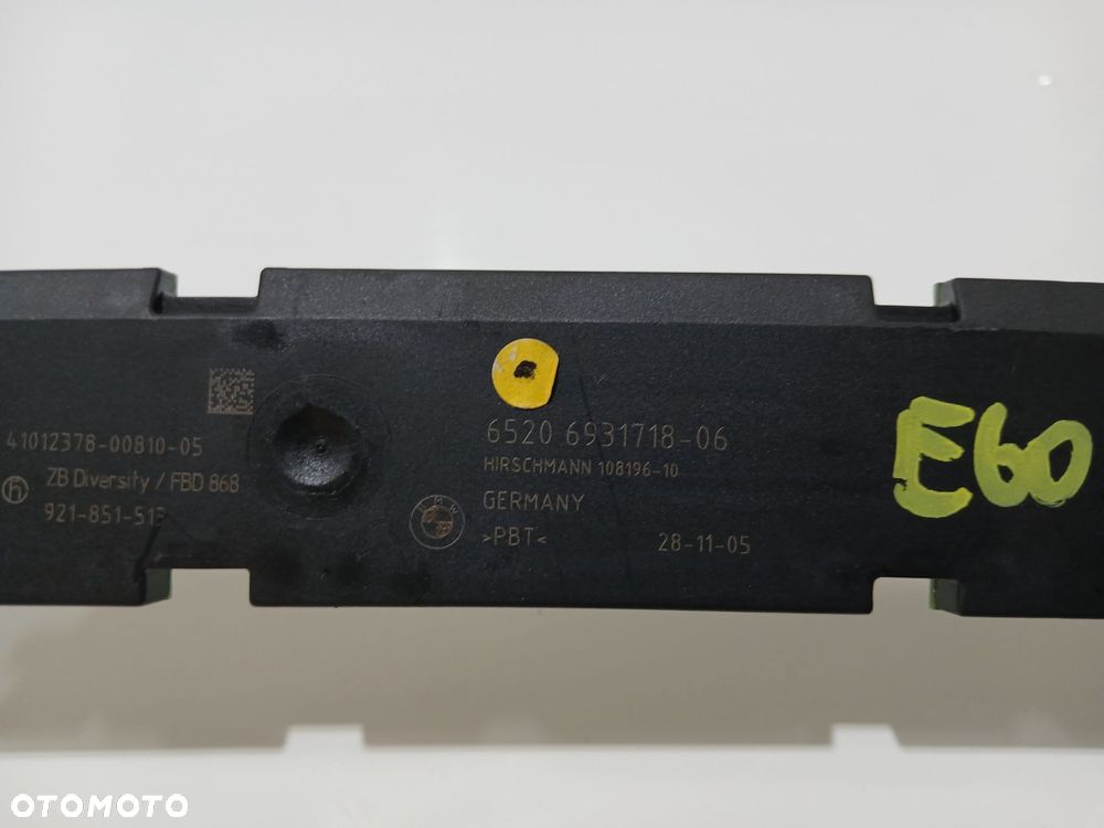 WZMACNIACZ ANTENOWY DIVERSITY BMW 5 E60 6931718 (4642080) - 2