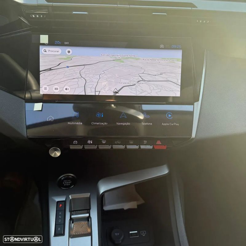 Peugeot e-308 54 kWh Allure - 9