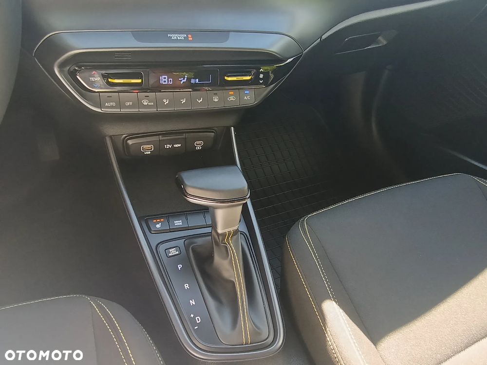 Hyundai i20 1.0 T-GDi Modern DCT - 13