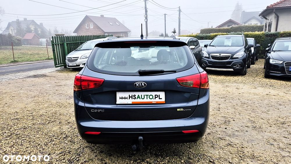 Kia Ceed 1.6 GDI Platinum Edition - 17