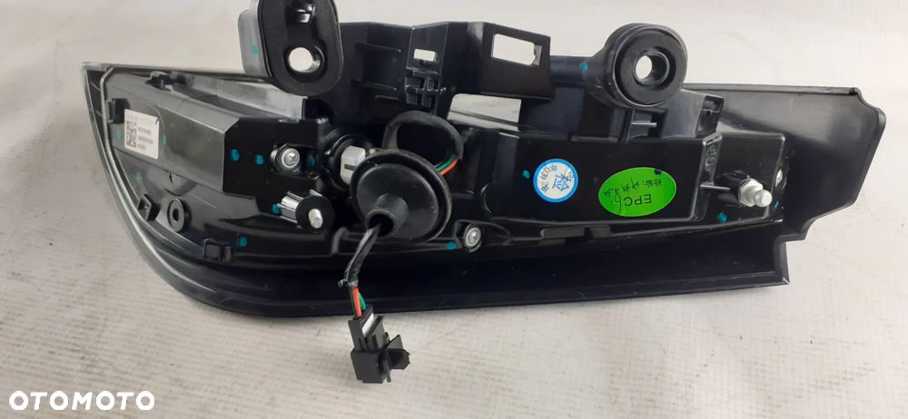Lampa L+P tył Volvo górne EX30 22-25r.EUR. - 12