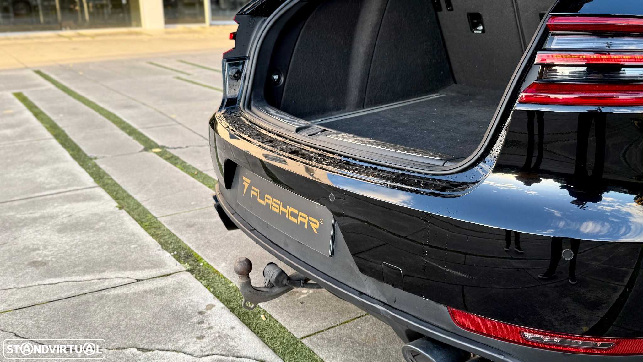 Porsche Macan S - 30