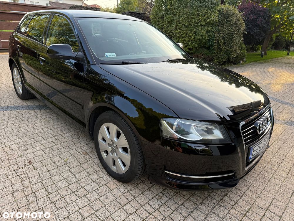 Audi A3 2.0 TDI DPF Attraction S tronic - 6