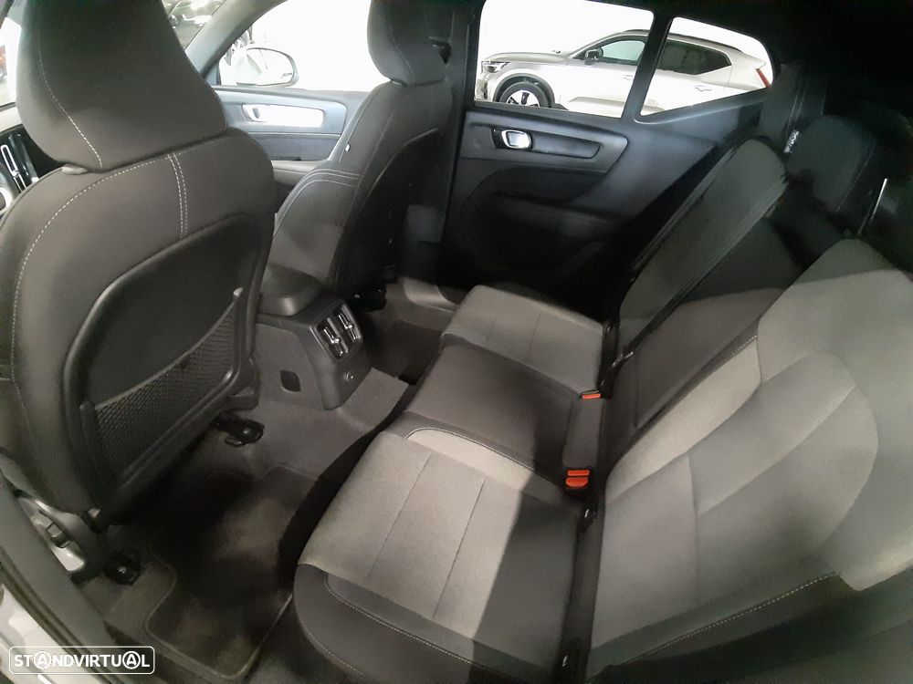 Volvo XC 40 - 11