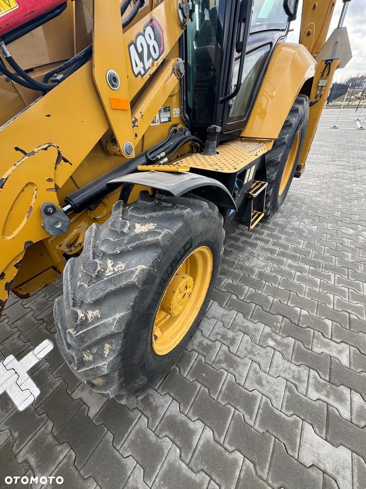 Caterpillar 428 - 14