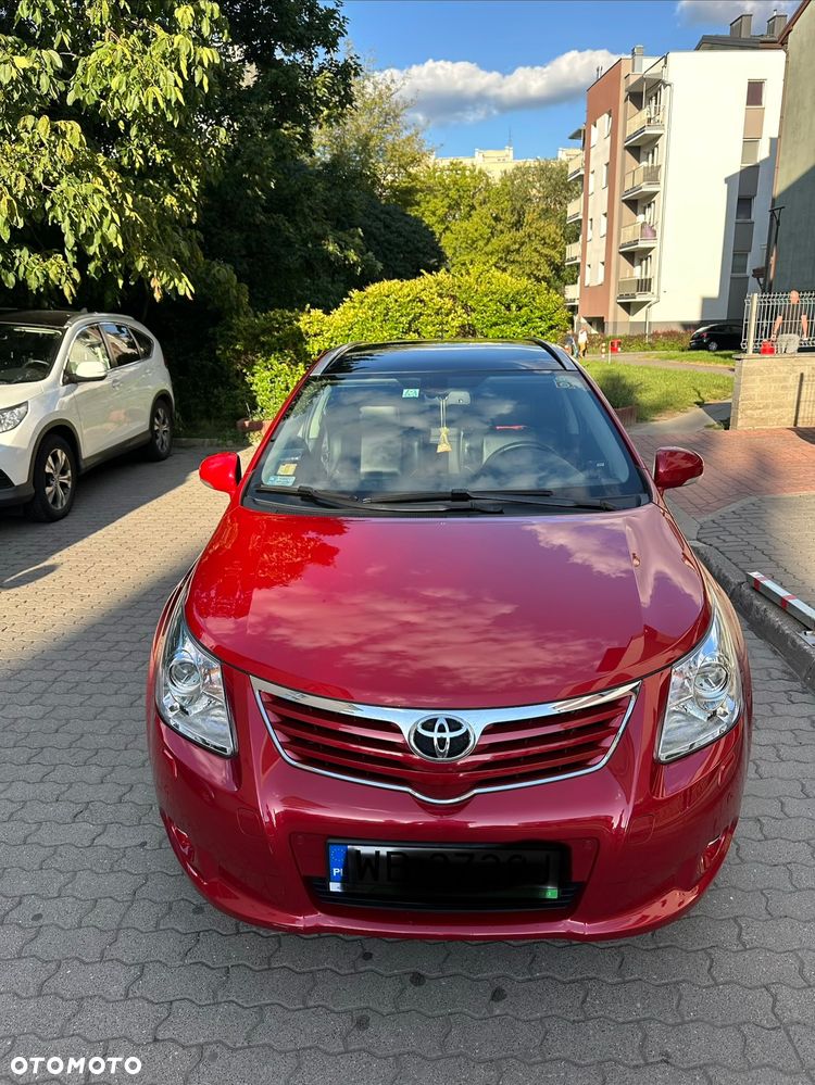 Toyota Avensis 2.0 Premium - 6