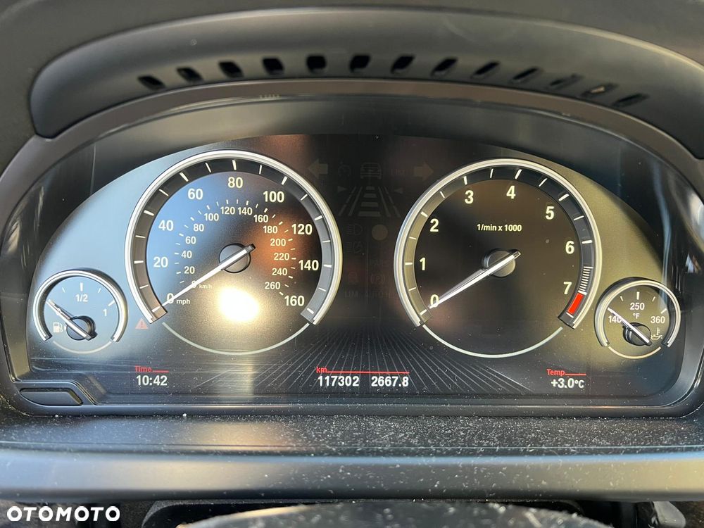 BMW Seria 6 650i - 6