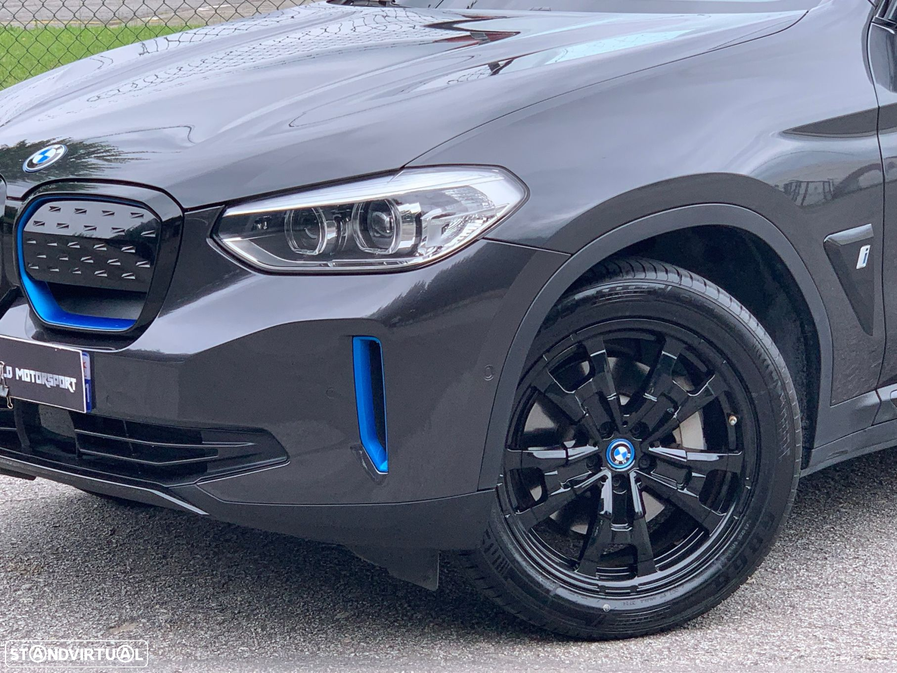 BMW iX3 M Sport Inspiring - 48