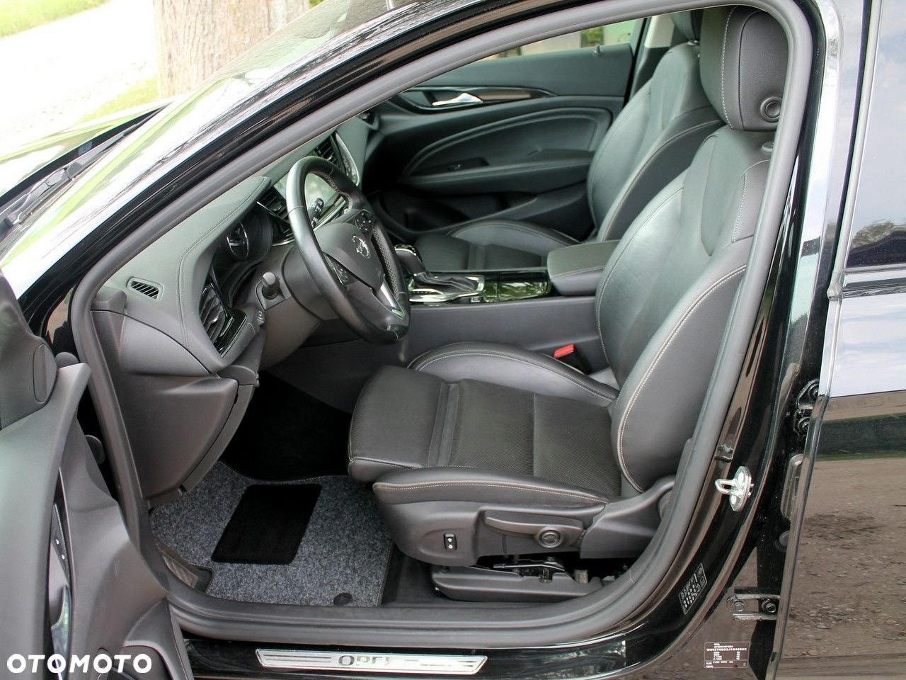 Opel Insignia - 17