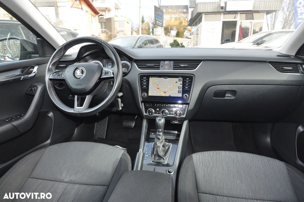 Skoda Octavia 1.5 TSI ACT DSG Ambition - 16