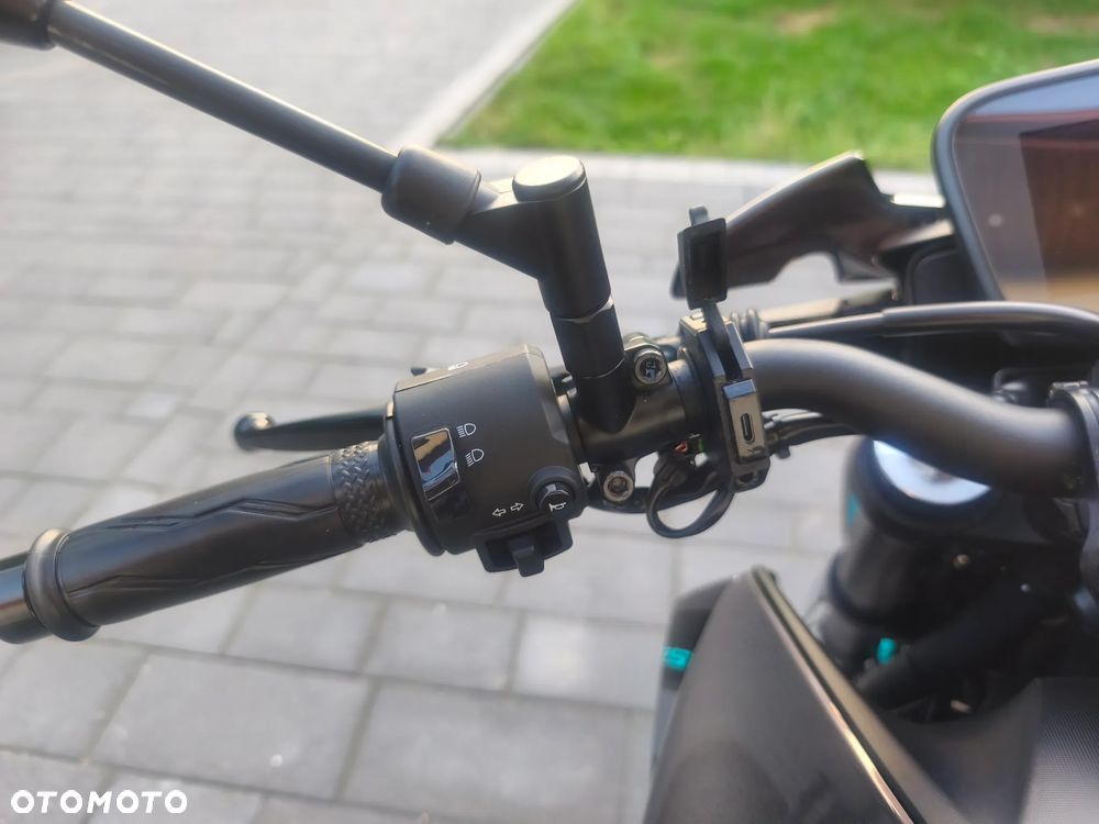 Yamaha MT - 26