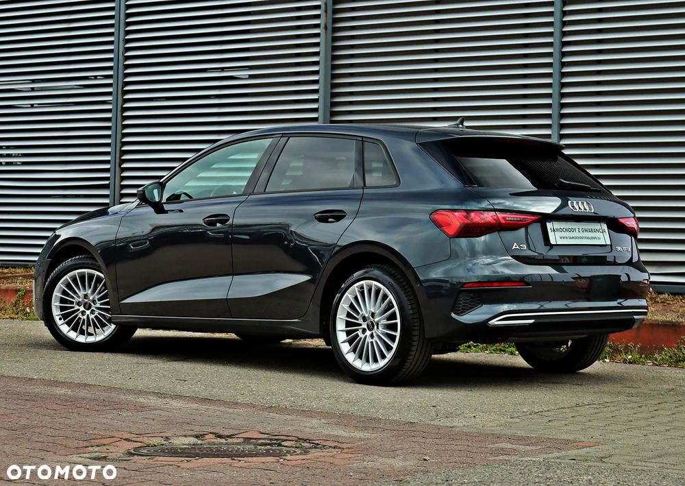 Audi A3 Sportback - 8