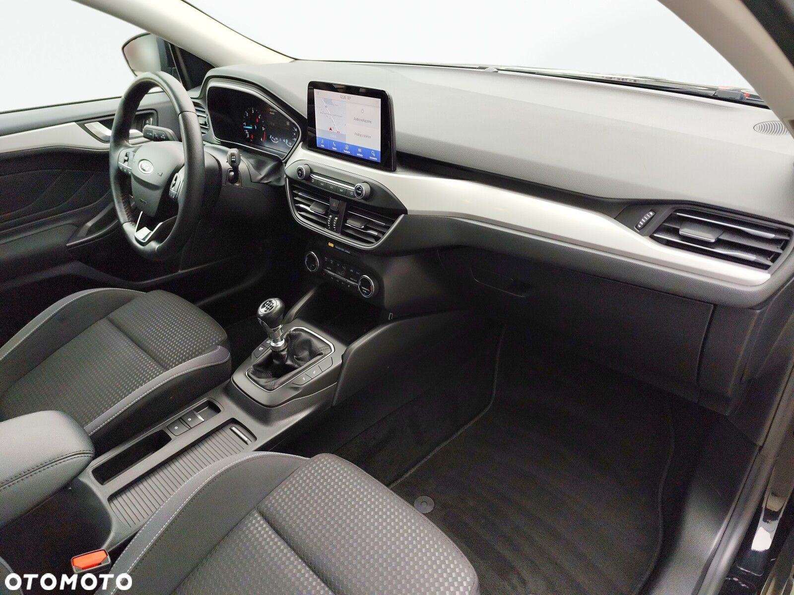 Ford Focus - 18