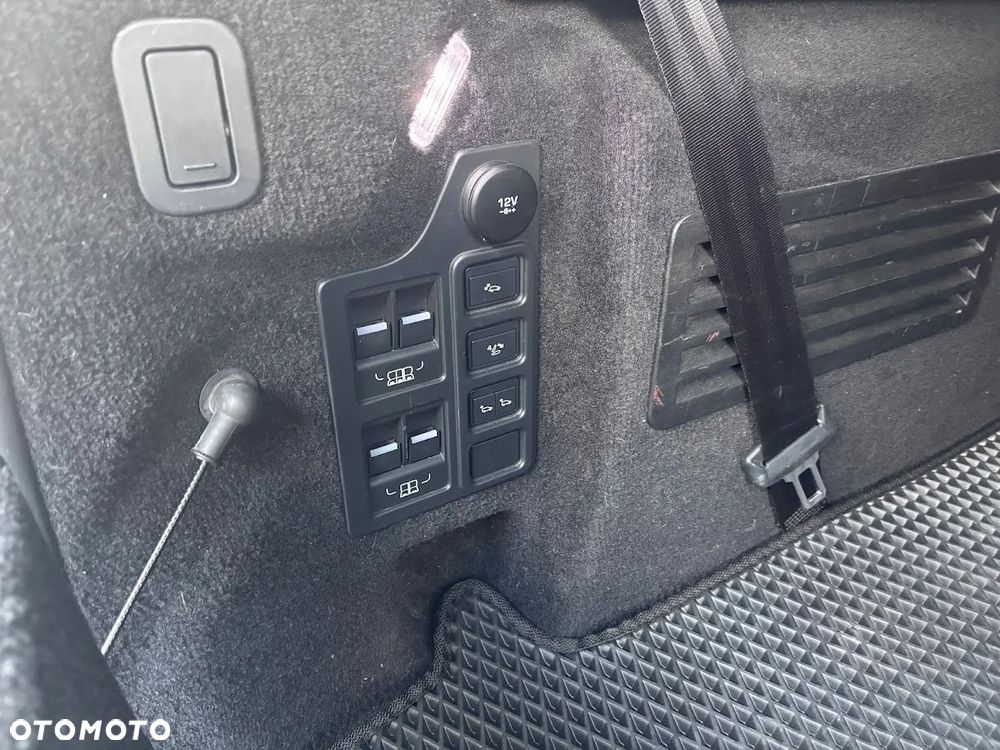 Land Rover Discovery 3.0 Si6 HSE - 13