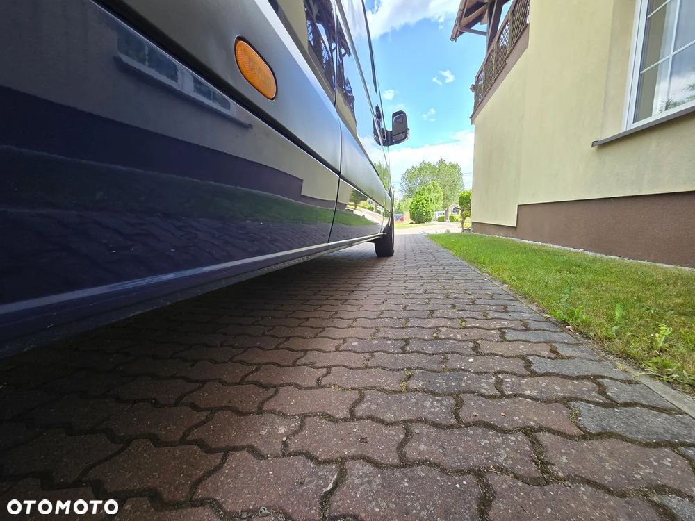 Mercedes-Benz Sprinter - 17