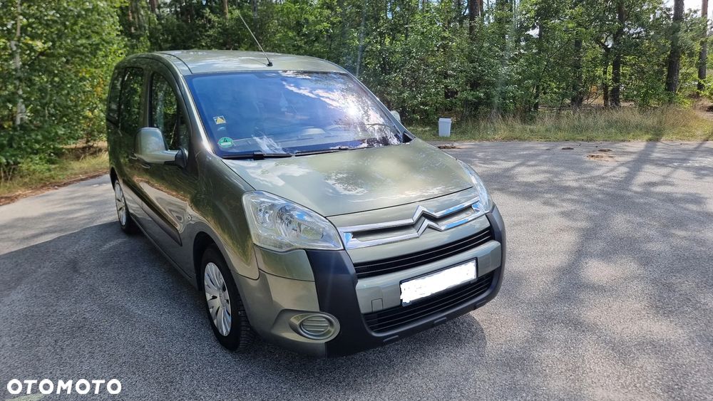 Citroën Berlingo II 1.6i Prestige - 8