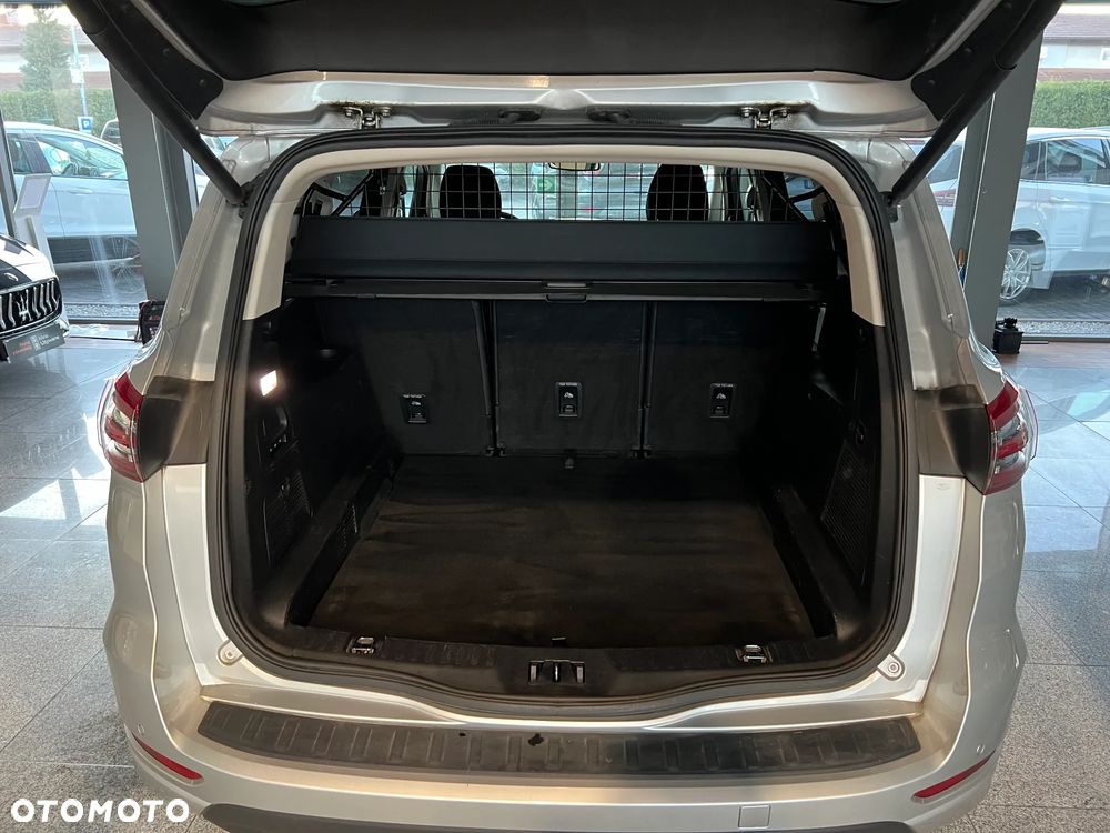 Ford S-Max 2.0 EcoBlue Titanium - 15