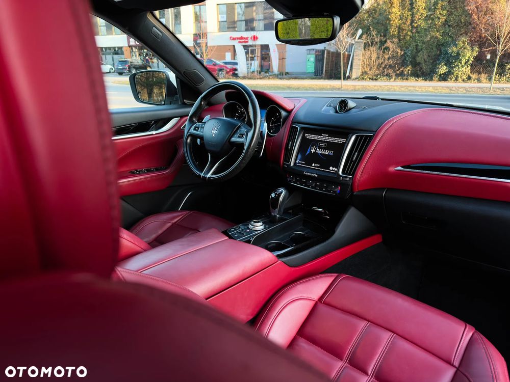 Maserati Levante Q4 GranSport - 19