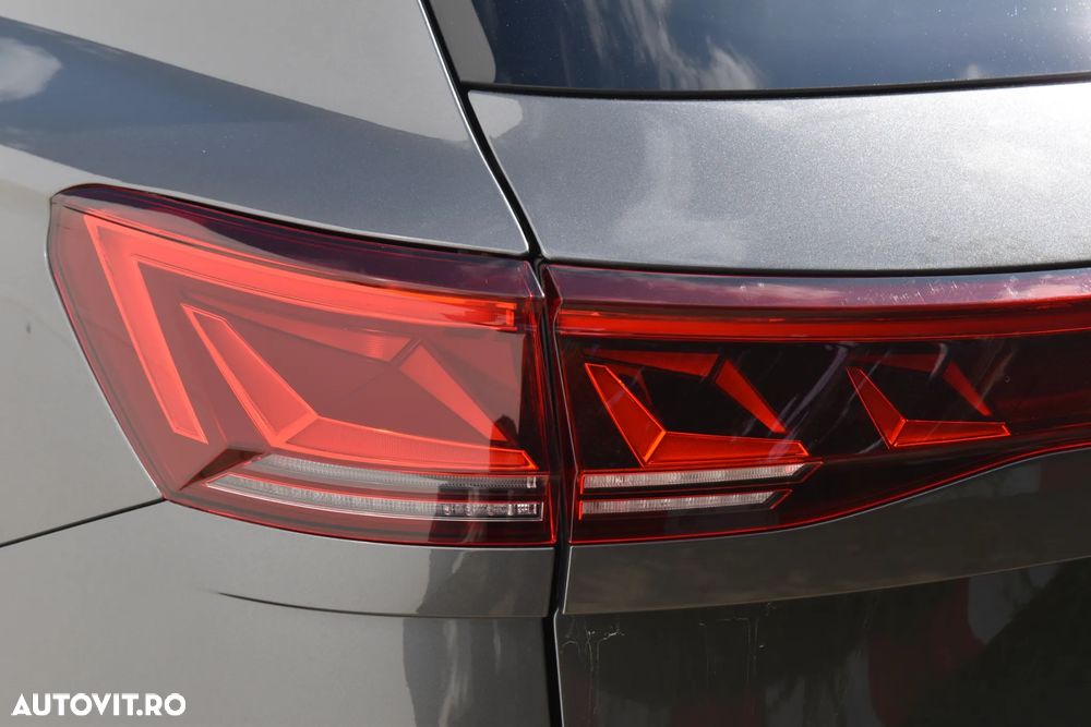 Volkswagen Touareg V6 TDI 4MOTION Elegance - 18