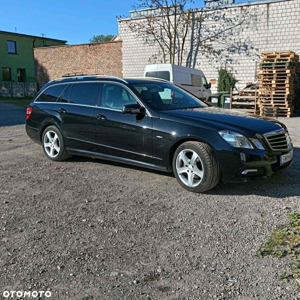 Mercedes-Benz Klasa E 200 CDI DPF BlueEFFICIENCY Automatik - 3