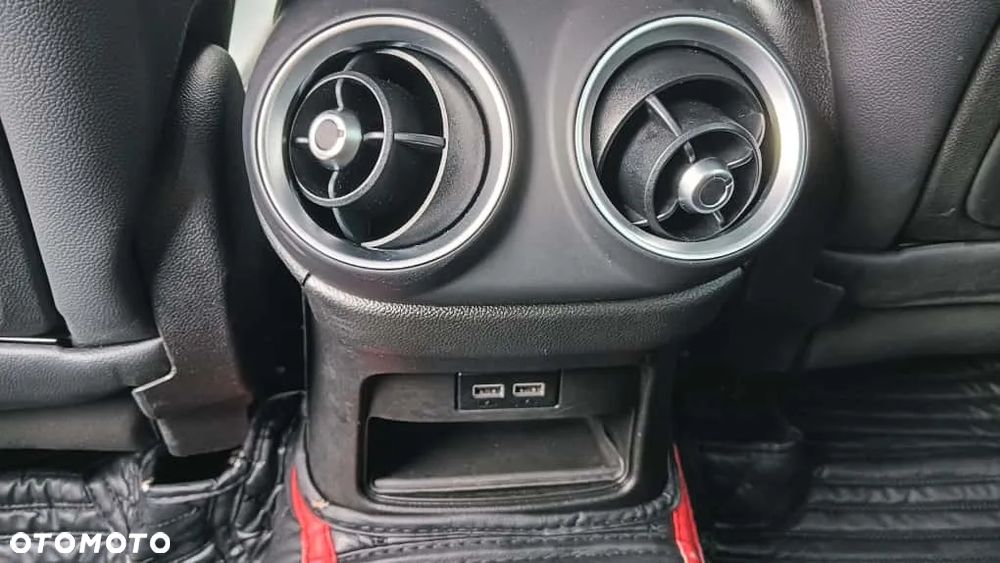 Alfa Romeo Stelvio 2.0 Turbo Executive Q4 - 29