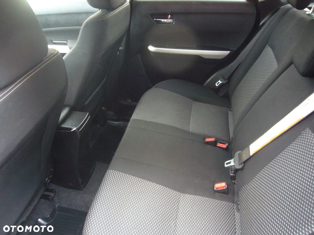 Suzuki Vitara 1.6 Premium 4WD - 13