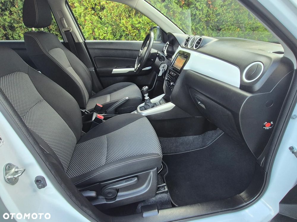 Suzuki Vitara 1.6 DDiS (4x4) Allgrip Comfort+ - 30