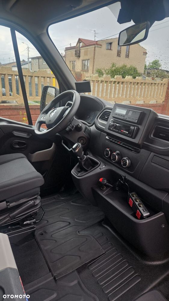 Renault Master - 10