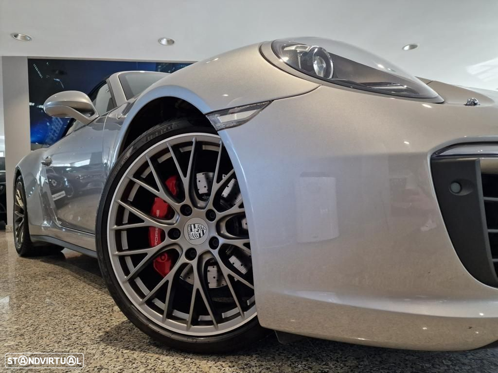 Porsche 911 (991) Carrera 4 S PDK - 4