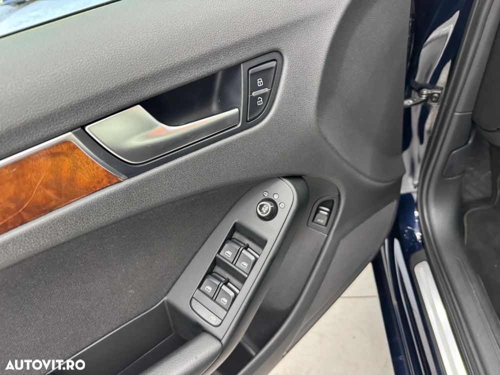 Audi A4 Limuzina 2.0 TDI DPF Attraction - 22