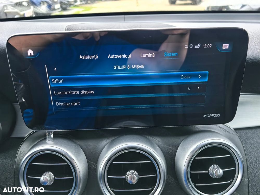 Mercedes-Benz GLC 300 de 4Matic 9G-TRONIC AMG Line - 25