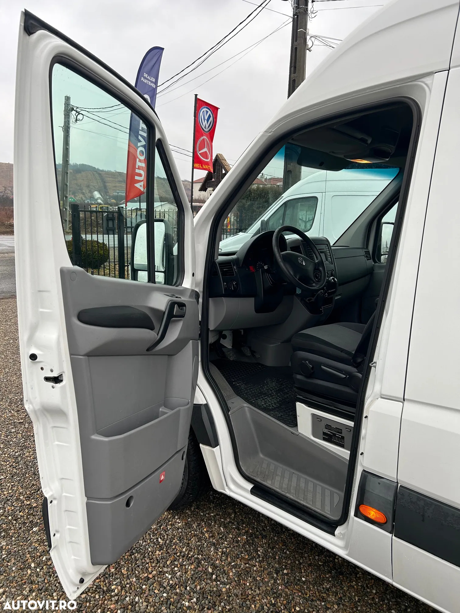 Volkswagen Crafter - 9