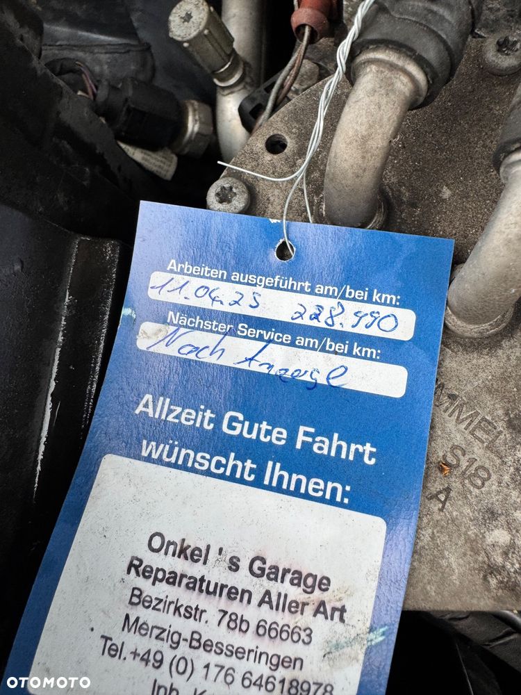 Volkswagen Touran 2.0 TDI SCR DSG Join - 33