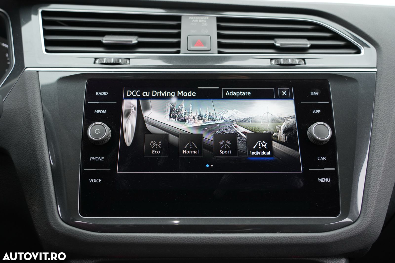 Volkswagen Tiguan 1.4 eHybrid OPF DSG Life - 33