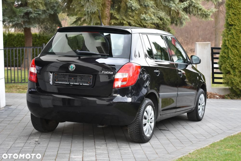 Skoda Fabia 1.2 HTP Fresh - 10