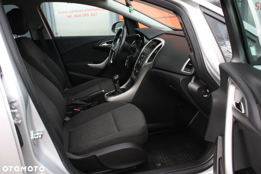 Opel Astra 1.4 Turbo Active - 26