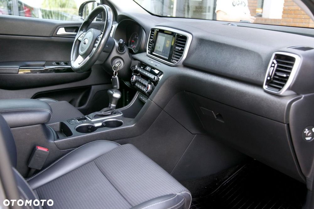 Kia Sportage - 10