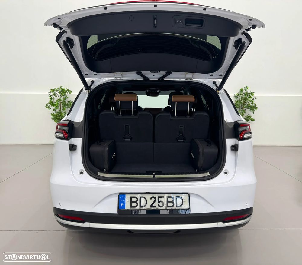 BYD Tang 86.4 kWh AWD Flagship - 32