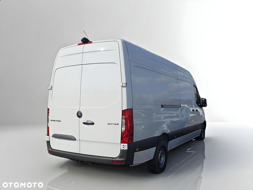 Mercedes-Benz Sprinter 317 CDI Long BASE 9G-Tronic - 3